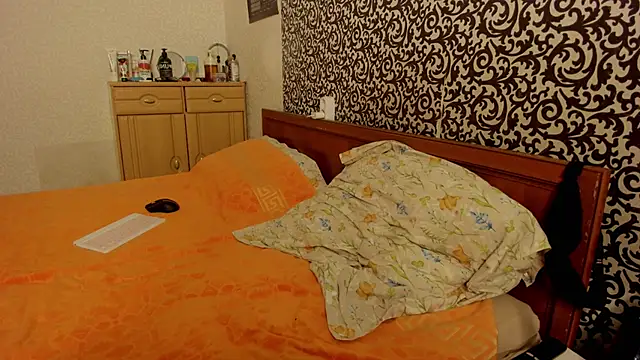 romiosabrino online show from 20, 4, 2026