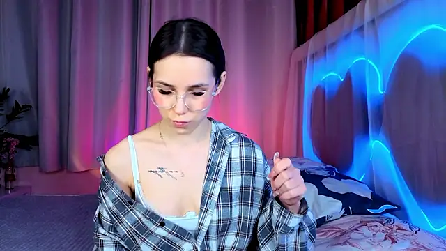 -CindyLou online show from 4, 2, 2026