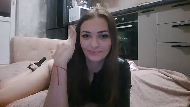 Snapshot of MoonChristie chatting on 15, 11, 2025 MoonChristie online show from 15, 11, 2025