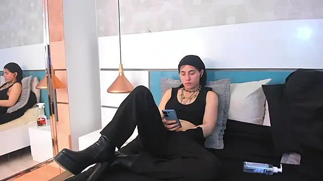 Ashkoreh online show from 20, 2, 2026