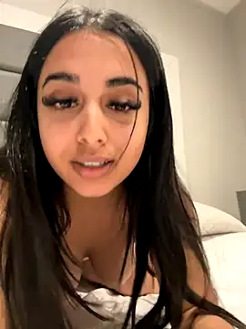 LilMisIndianx online show from 14, 10, 2025