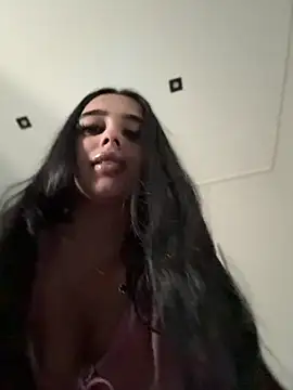 LilMisIndianx online show from 5, 6, 2026