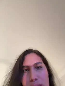 Snapshot of Bella__Wood chatting on 11, 7, 2026 Bella Wood online show from 11, 7, 2026