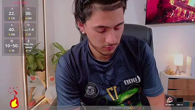 Snapshot of Elian_savoy chatting on 12, 9, 2025 Elian savoy online show from 12, 9, 2025