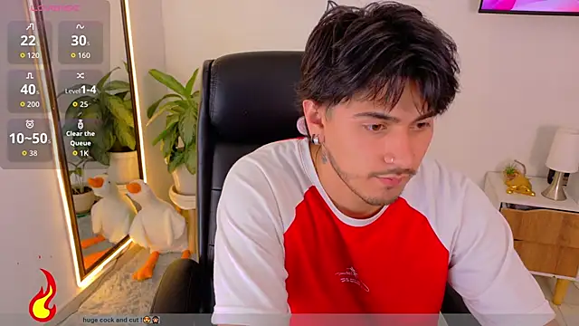 Snapshot of Elian_savoy chatting on 25, 9, 2025 Elian savoy online show from 25, 9, 2025