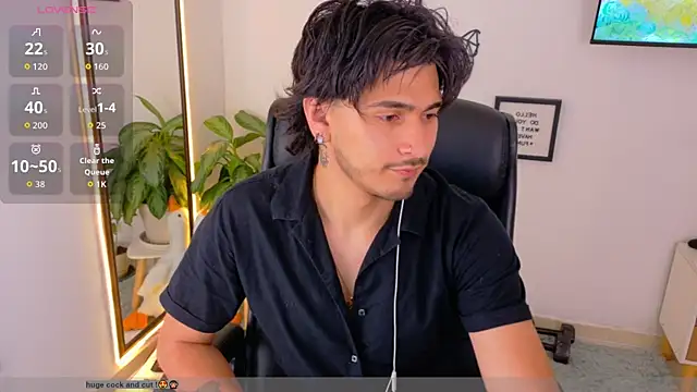 Snapshot of Elian_savoy chatting on 1, 10, 2025 Elian savoy online show from 1, 10, 2025