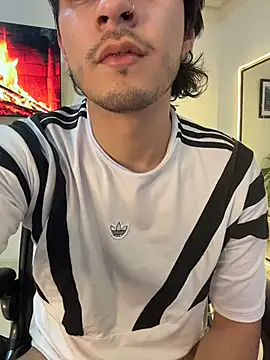 Snapshot of Elian_savoy chatting on 16, 11, 2025 Elian savoy online show from 16, 11, 2025