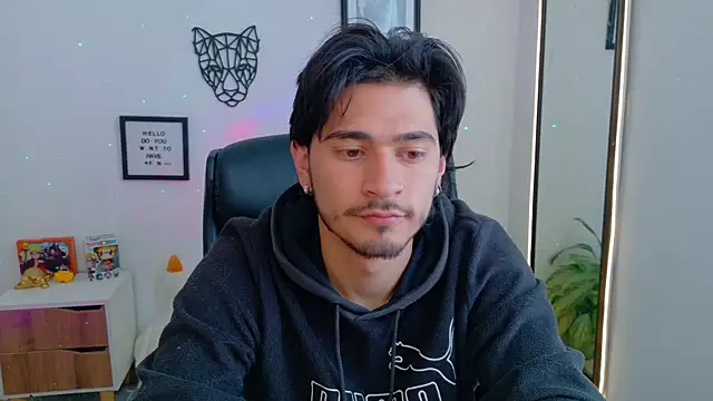 Snapshot of Elian_savoy chatting on 16, 12, 2025 Elian savoy online show from 16, 12, 2025