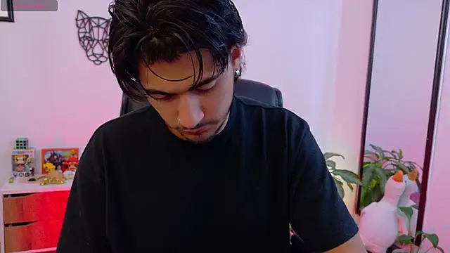 Snapshot of Elian_savoy chatting on 17, 2, 2026 Elian savoy online show from 17, 2, 2026