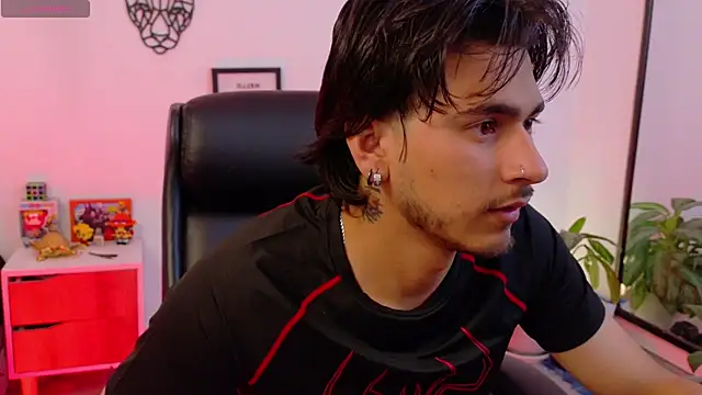 Snapshot of Elian_savoy chatting on 20, 2, 2026 Elian savoy online show from 20, 2, 2026