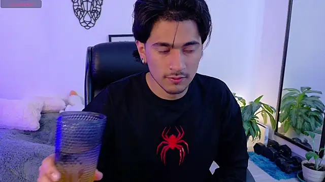 Snapshot of Elian_savoy chatting on 24, 2, 2026 Elian savoy online show from 24, 2, 2026