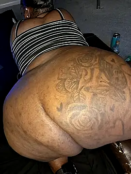 Thickkemzz41 online show from 14, 10, 2025