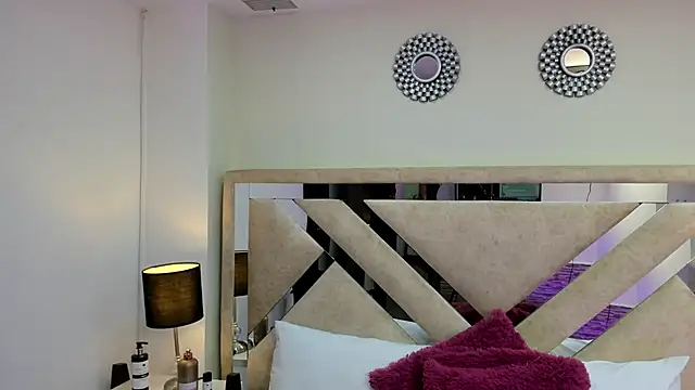 ximena vasquez8 online show from 23, 2, 2026