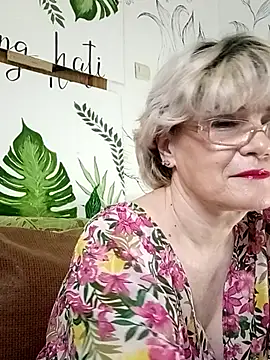 Catty Lady online show from 21, 5, 2026