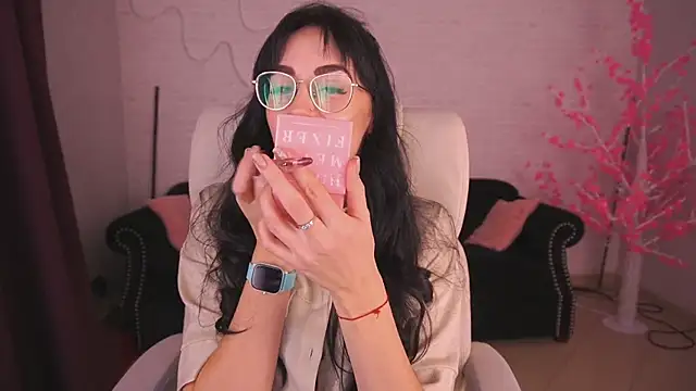 Snapshot of EviLune chatting on 9, 1, 2026 EviLune online show from 9, 1, 2026