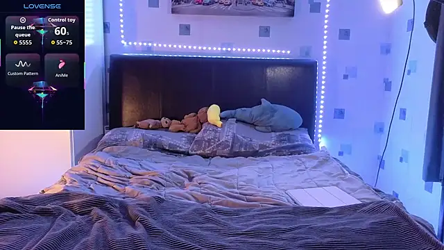 Snapshot of luciferdaroyale chatting on 29, 10, 2025 luciferdaroyale online show from 29, 10, 2025