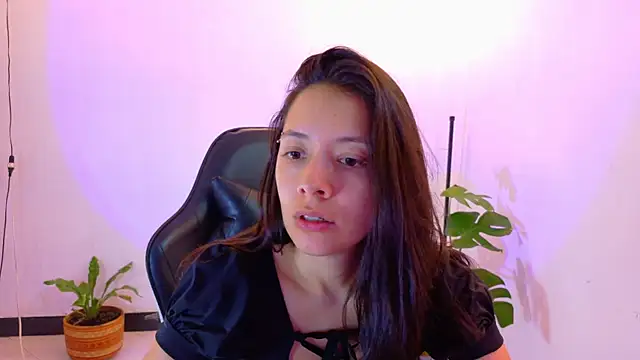 Snapshot of Sarasavage chatting on 22, 7, 2026 Sarasavage online show from 22, 7, 2026