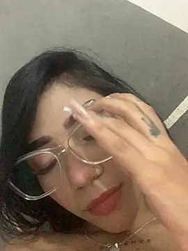 Snapshot of ElaRose_12 chatting on 13, 10, 2025 ElaRose 12 online show from 13, 10, 2025