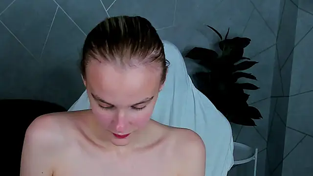 Carolin Miller online show from 15, 11, 2025