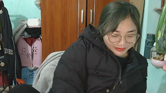 Uhem112 online show from 9, 1, 2026