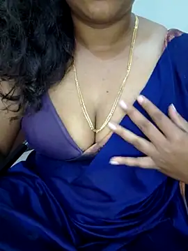 Snapshot of Anu_Reddy_10 chatting on 6, 10, 2025 Anu Reddy 10 online show from 6, 10, 2025