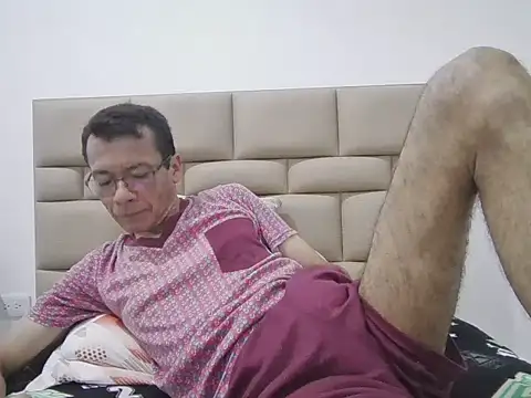 skinnylatino51 online show from 23, 11, 2025