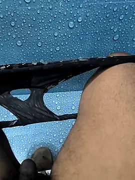 Snapshot of buntyk199 chatting on 7, 10, 2025 buntyk199 online show from 7, 10, 2025