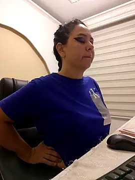 Snapshot of Abbyjoness21 chatting on 24, 10, 2025 Abbyjoness21 online show from 24, 10, 2025