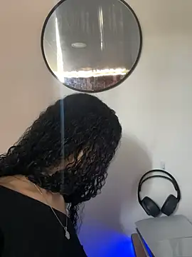 jadee8 online show from 18, 4, 2026