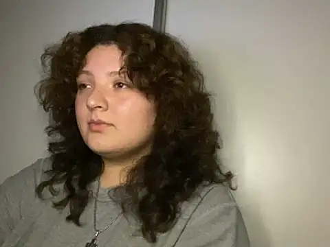 Snapshot of Solangerulo_ chatting on 15, 2, 2026 Solangerulo online show from 15, 2, 2026