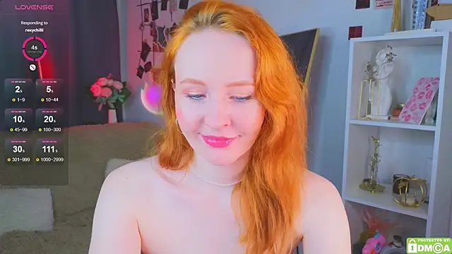 JoyceJones online show from 26, 10, 2025