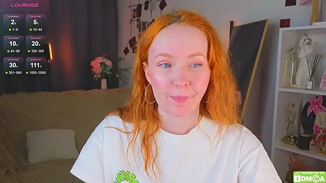 JoyceJones online show from 1, 12, 2025