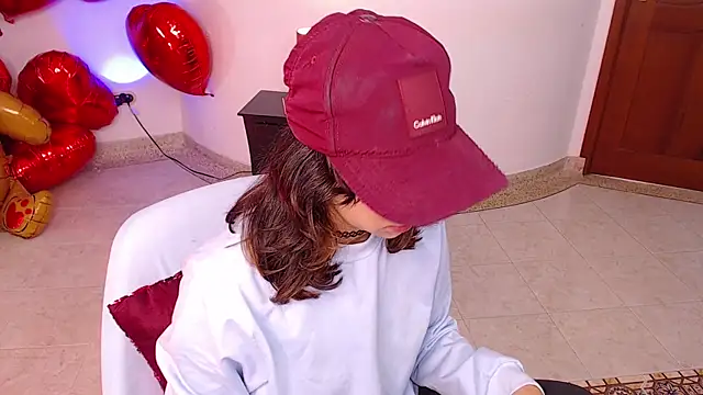 miascarlet 16 online show from 7, 10, 2025