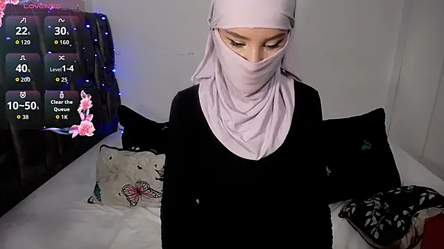 Snapshot of __Nahia chatting on 27, 10, 2025 Nahia online show from 27, 10, 2025