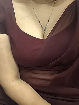 Snapshot of Anuforyou19 chatting on 10, 9, 2025 Anuforyou19 online show from 10, 9, 2025