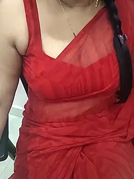 Snapshot of Anuforyou19 chatting on 7, 10, 2025 Anuforyou19 online show from 7, 10, 2025