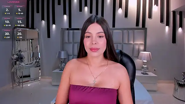Snapshot of MeganScott chatting on 20, 7, 2026 MeganScott online show from 20, 7, 2026