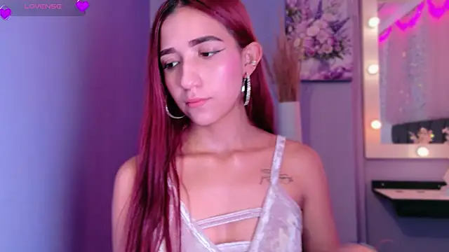 NataliaPrada s online show from 4, 12, 2025