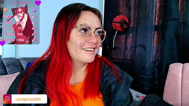 Snapshot of carolinhe_ chatting on 18, 9, 2025 carolinhe online show from 18, 9, 2025