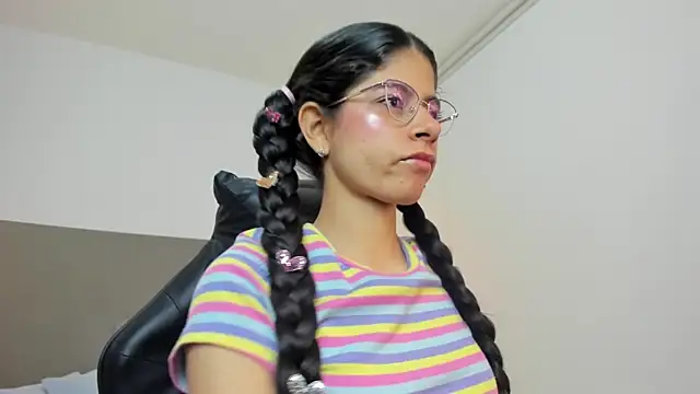 carlina 15 online show from 23, 9, 2025