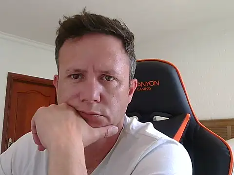 TroyDieselXXX online show from 16, 12, 2025