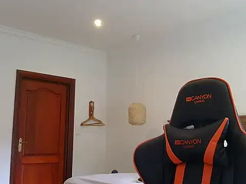 TroyDieselXXX online show from 19, 3, 2026