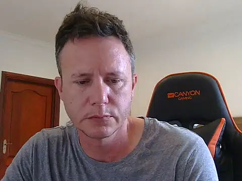 TroyDieselXXX online show from 17, 4, 2026