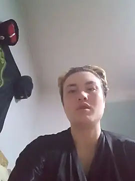 Snapshot of MoonIrene chatting on 30, 10, 2025 MoonIrene online show from 30, 10, 2025