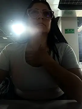 Romina693 online show from 23, 11, 2025