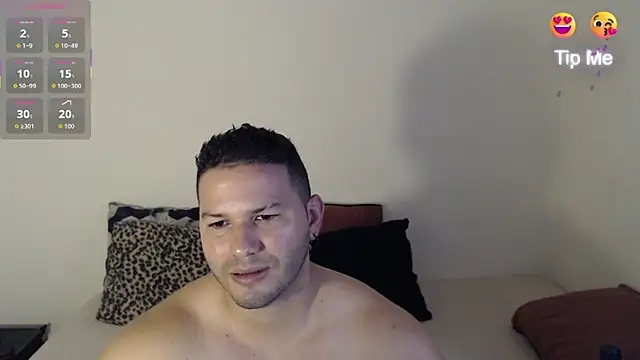 Snapshot of Tim_mz01 chatting on 20, 10, 2025 Tim mz01 online show from 20, 10, 2025