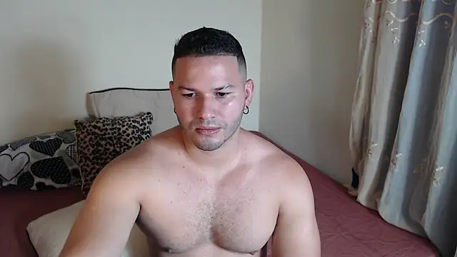 Snapshot of Tim_mz01 chatting on 19, 11, 2025 Tim mz01 online show from 19, 11, 2025