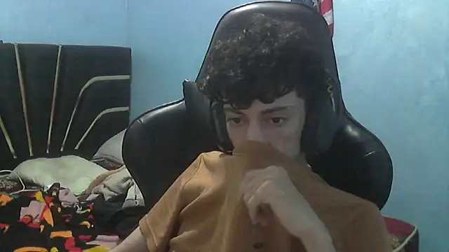 Snapshot of Dark_DesireX chatting on 17, 10, 2025 Dark DesireX online show from 17, 10, 2025