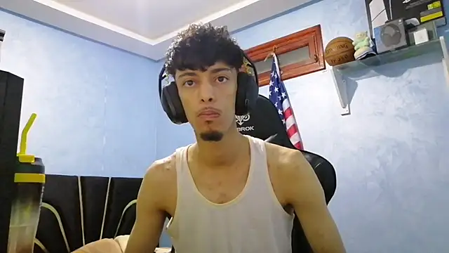 Snapshot of Dark_DesireX chatting on 20, 10, 2025 Dark DesireX online show from 20, 10, 2025