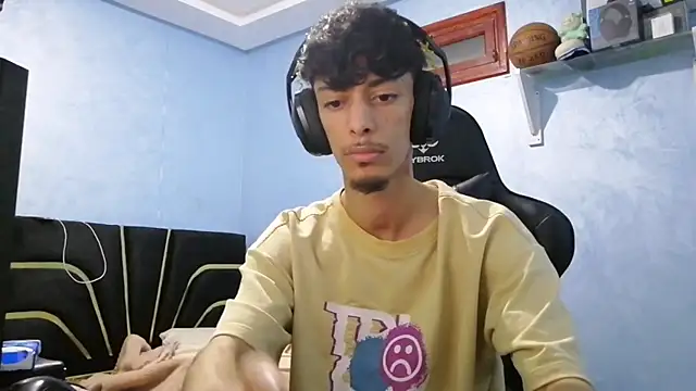 Snapshot of Dark_DesireX chatting on 27, 10, 2025 Dark DesireX online show from 27, 10, 2025